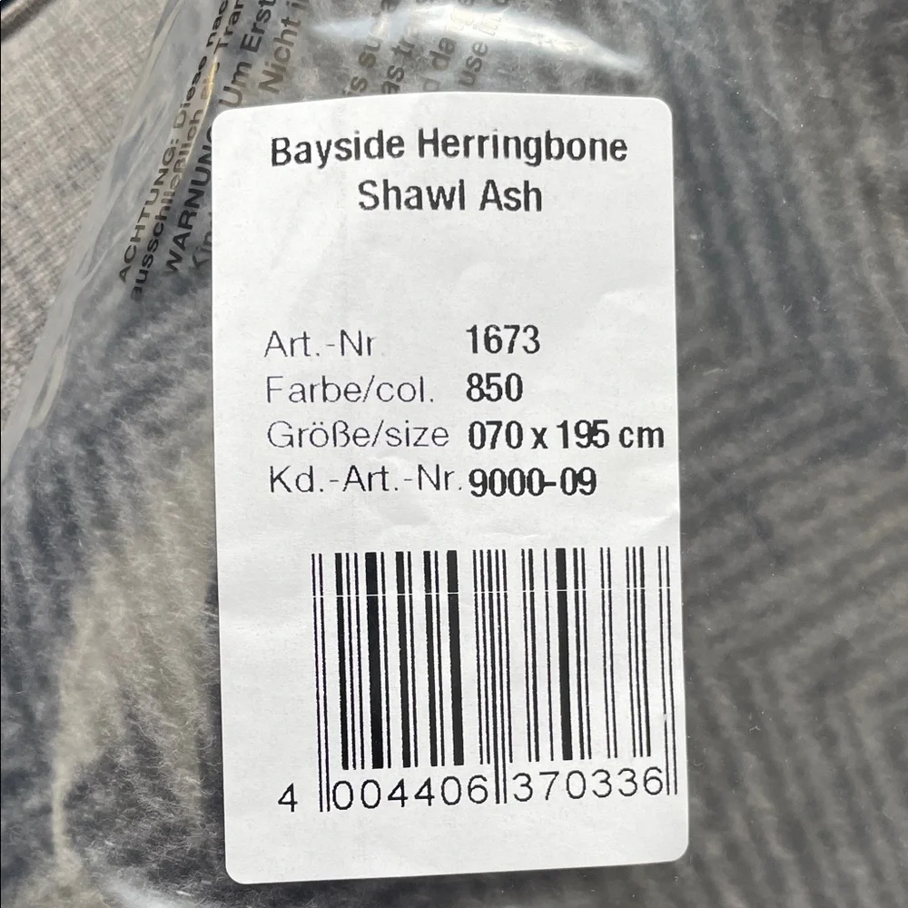 Chappywrap Bayside Herringbone Shawl - Ash